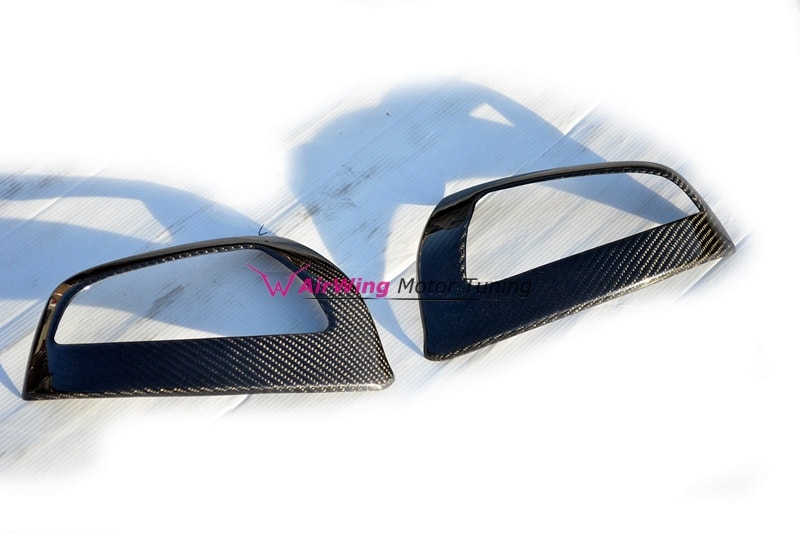 W204 C63 (2007~2011) - AMG style carbon mirror cover 3