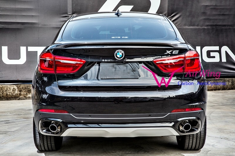 F16 - Performance style Carbon Trunk Spoiler 01