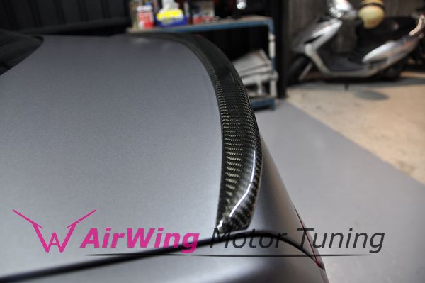 W207 - AMG style Carbon Trunk Spoiler 2