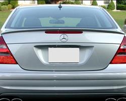 W211 – LORINSER style Carbon Trunk Spoiler