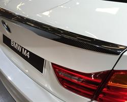 F82 M4 - Performance style Carbon trunk spoiler