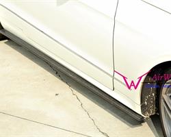 W207 - AirWing style Carbon Side Skirt Splitter