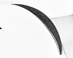 W213 – AMG style Carbon Trunk Spoiler