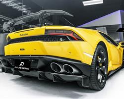Lamborghini Huracan - VORETEINER style Carbon rear Wing